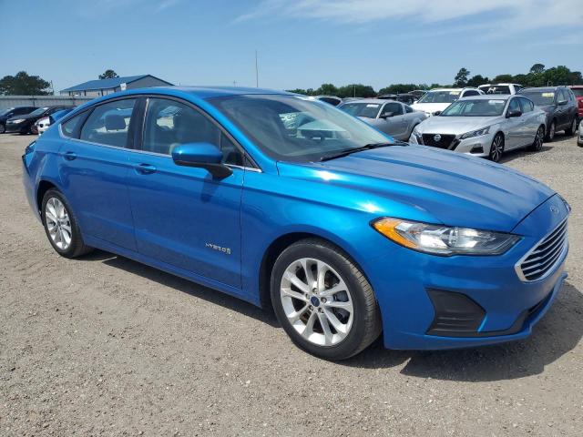 VIN 3FA6P0LU4KR158886 2019 Ford Fusion, SE no.4