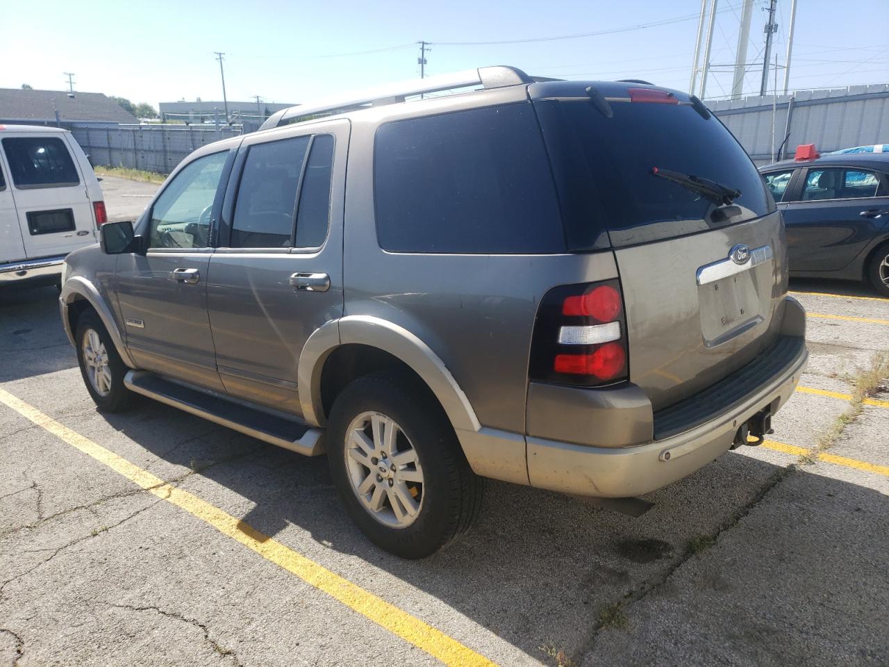 1FMEU74876UA88657 2006 Ford Explorer Eddie Bauer