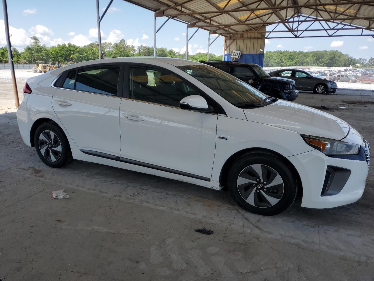 KMHC75LC6JU096816 2018 Hyundai Ioniq Sel