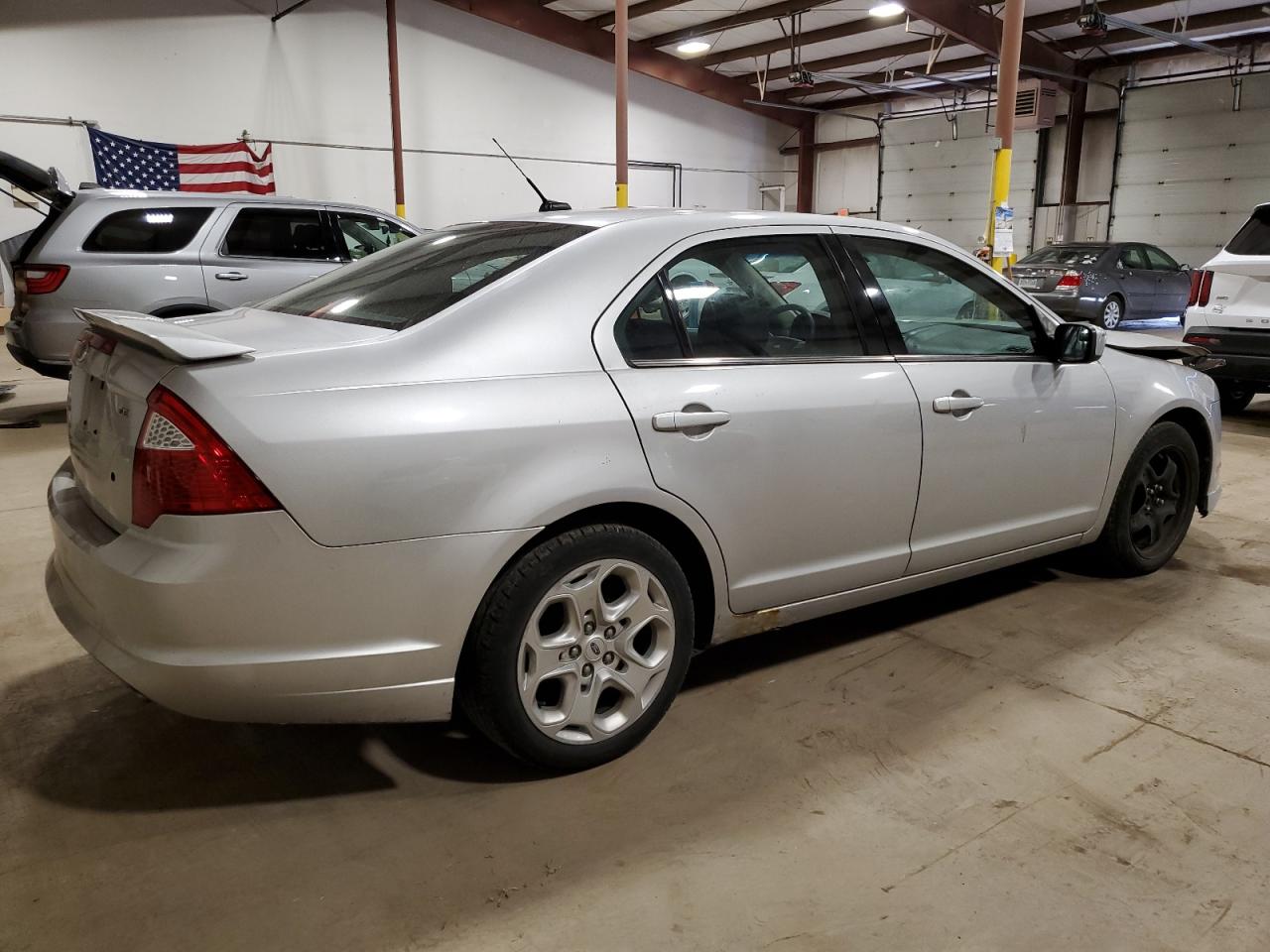 3FAHP0HAXBR242489 2011 Ford Fusion Se