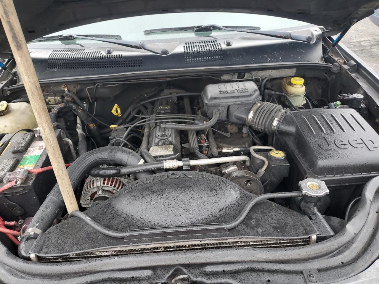 1J4GW48S34C144330 2004 Jeep Grand Cherokee Laredo