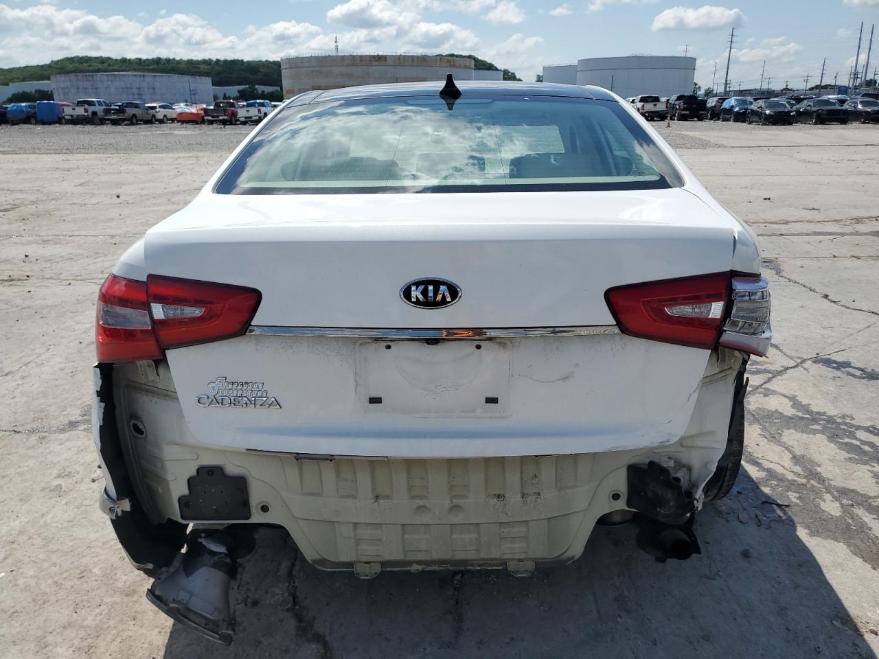 KNALN4D75G5211055 2016 Kia Cadenza Luxury