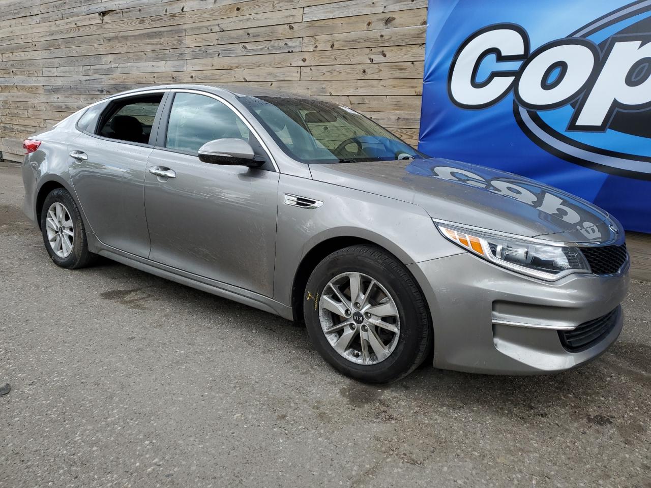 5XXGT4L3XHG149500 2017 Kia Optima Lx