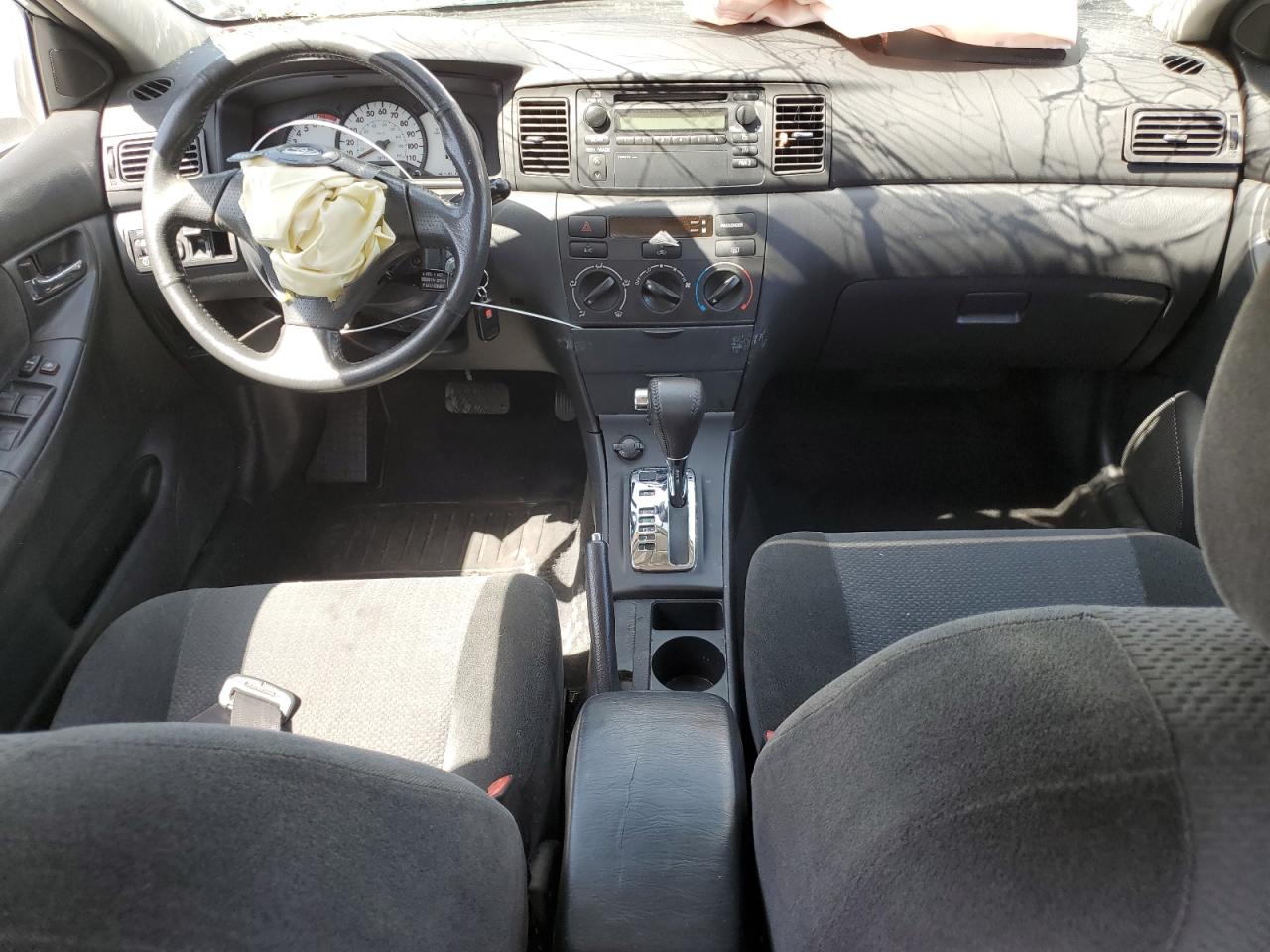 1NXBR32E24Z225748 2004 Toyota Corolla Ce