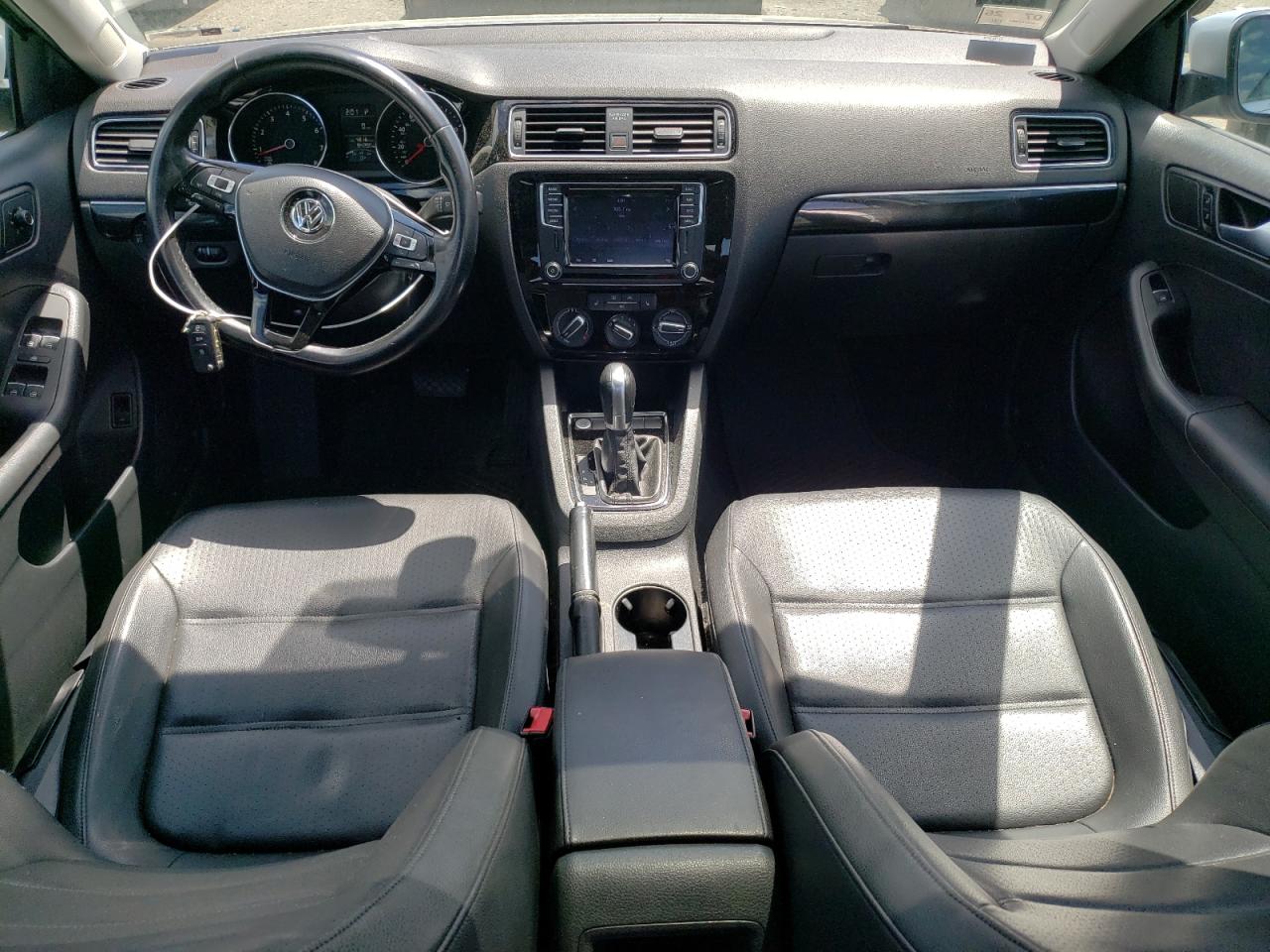 3VWL17AJ7GM213719 2016 Volkswagen Jetta Sel