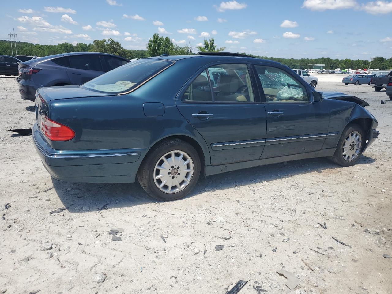 WDBJF65J41B343731 2001 Mercedes-Benz E 320