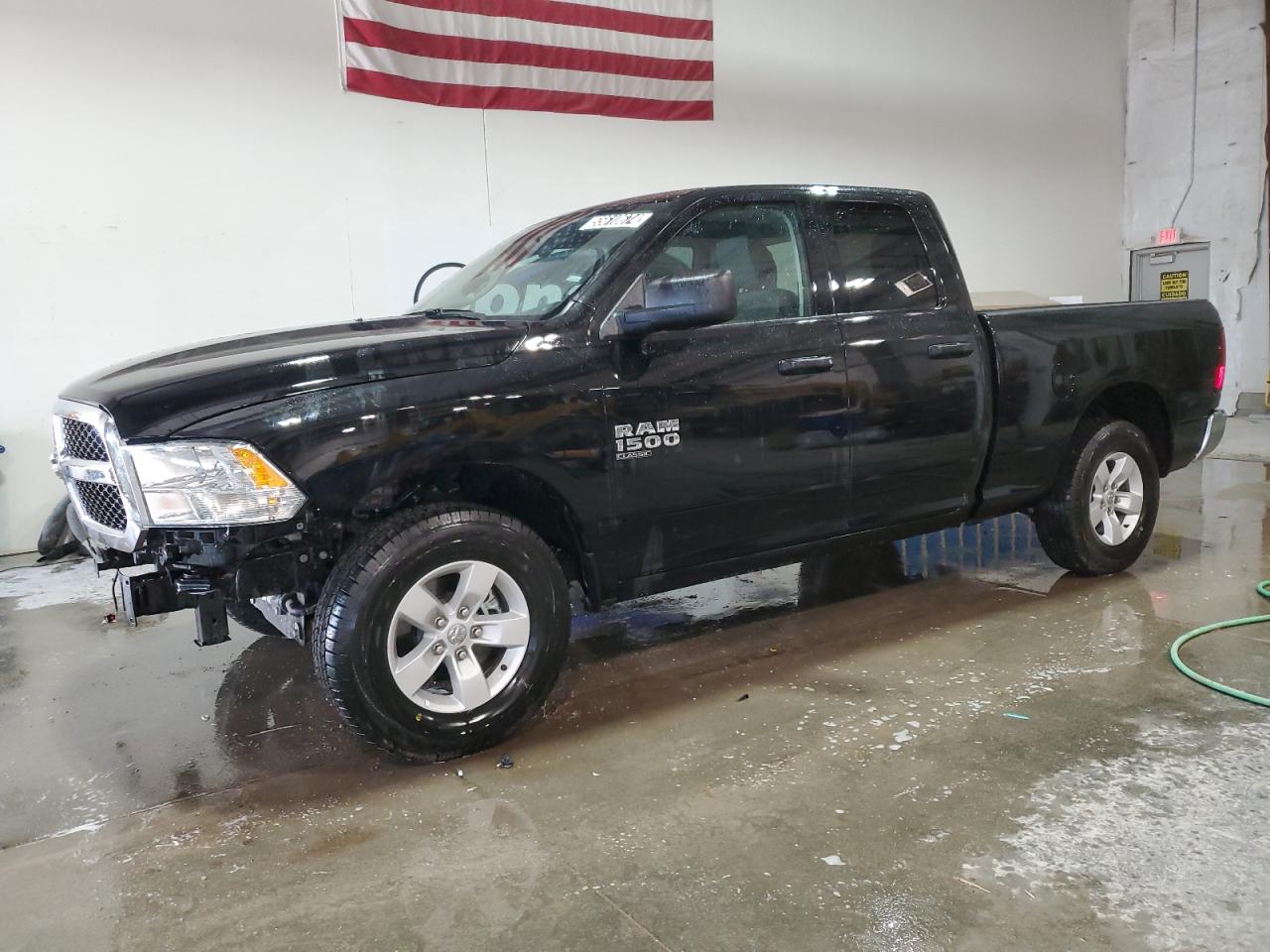 1C6RR6GG3RS123268 2024 Ram 1500 Classic Slt