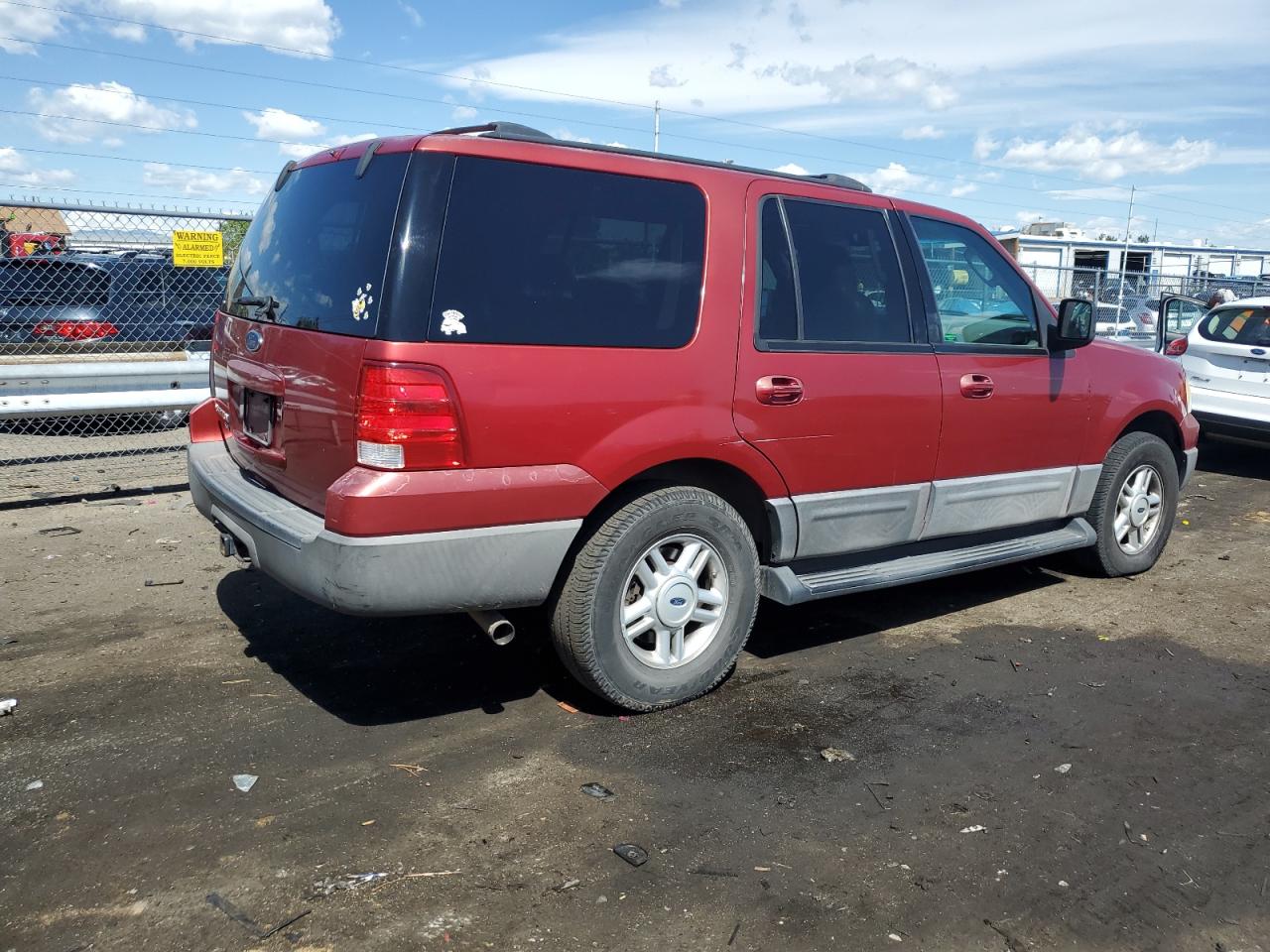 1FMFU15L04LB10022 2004 Ford Expedition Xlt