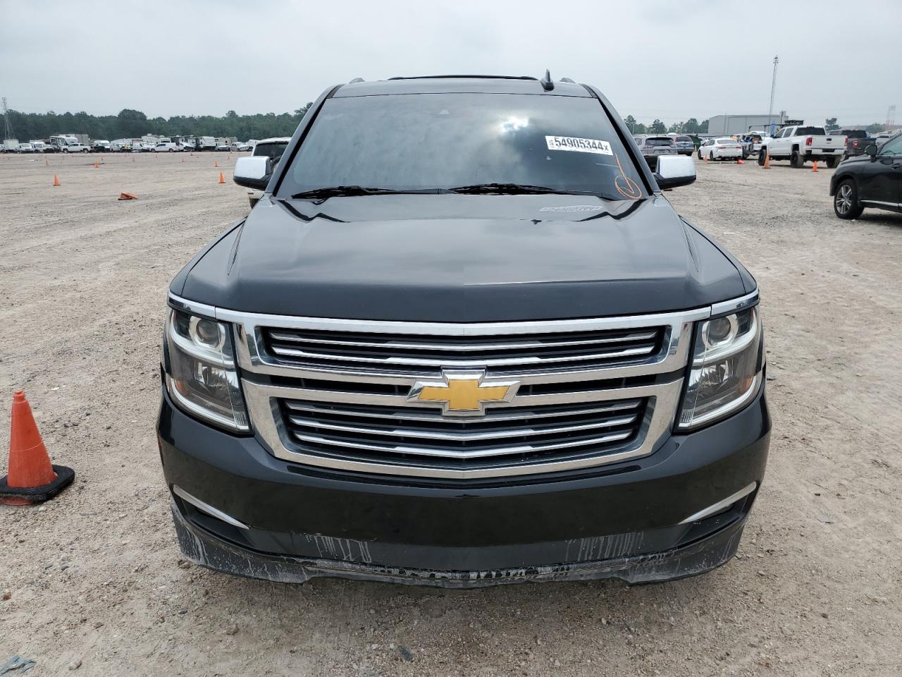 2019 Chevrolet Tahoe C1500 Premier vin: 1GNSCCKJ9KR243478