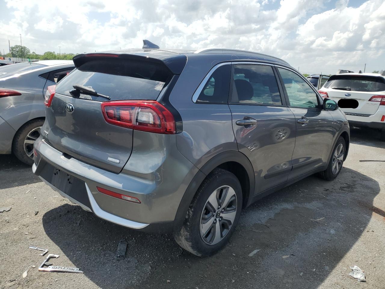 KNDCB3LC9H5068374 2017 Kia Niro Fe