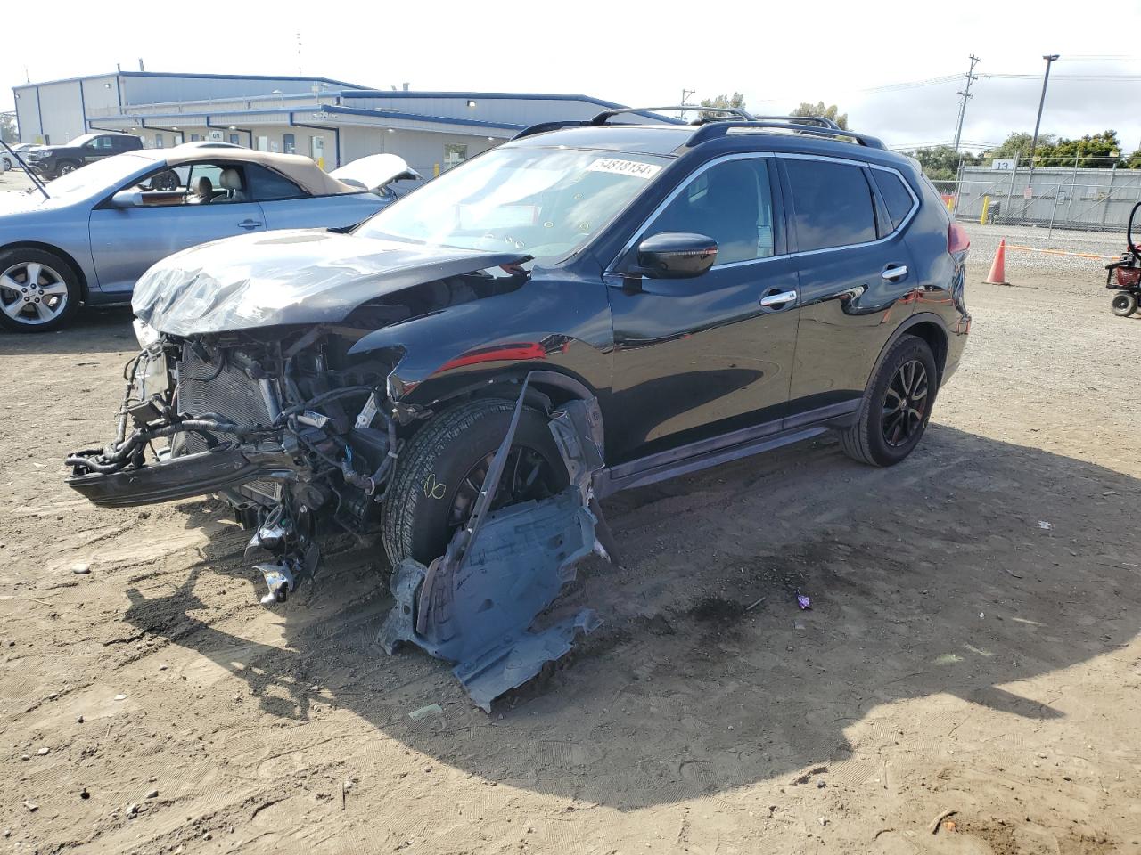 5N1AT2MT5JC725049 2018 Nissan Rogue S