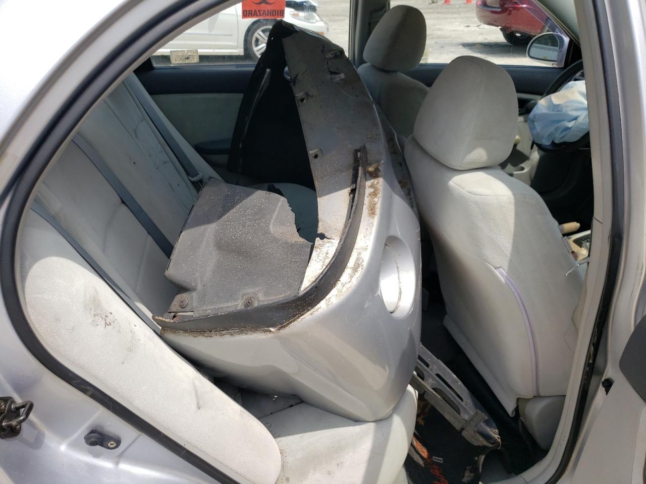 KNAFE121245029514 2004 Kia Spectra Lx