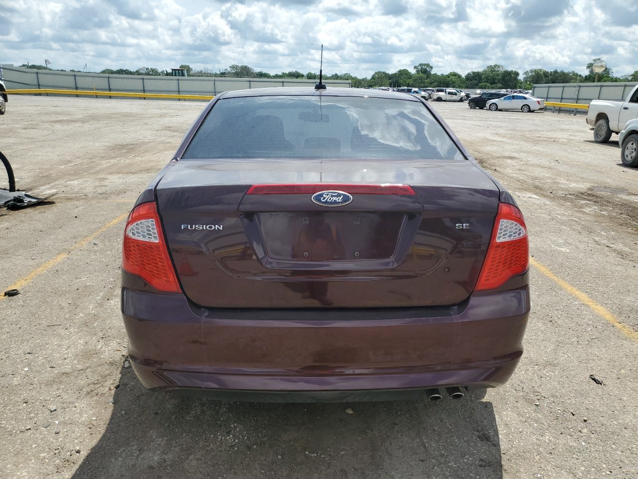 3FAHP0HA1BR113444 2011 Ford Fusion Se