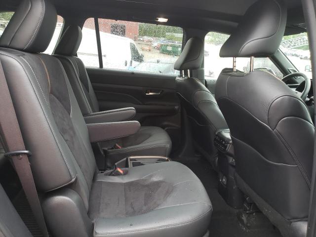 2024 TOYOTA GRAND HIGH - 5TDADAB51RS000106