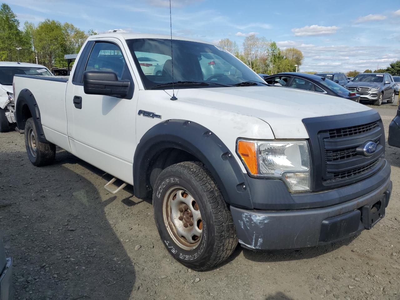 2013 Ford F150 vin: 1FTMF1CM2DKD76651