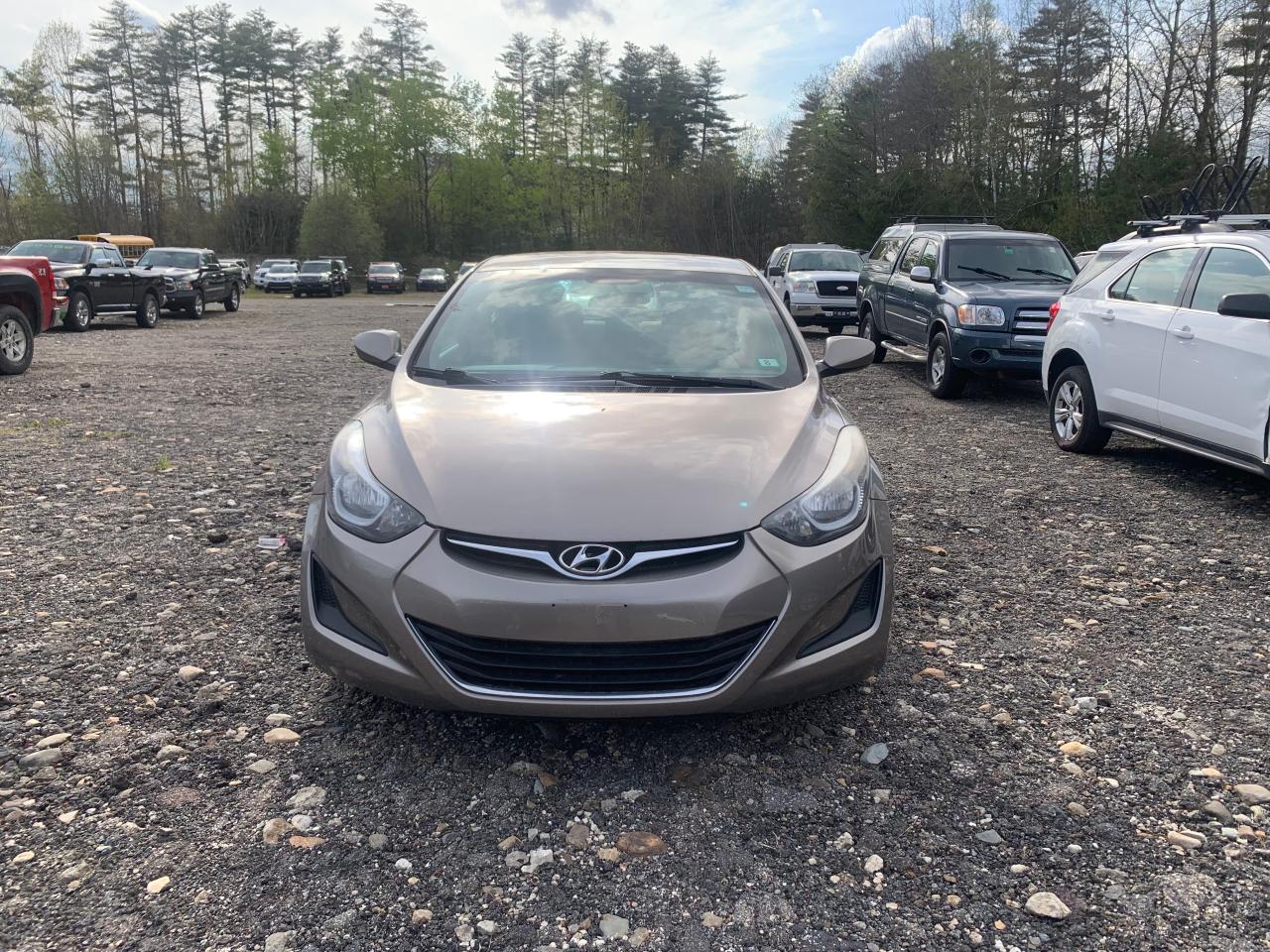 5NPDH4AE0EH506417 2014 Hyundai Elantra Se