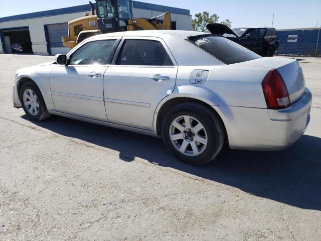 2005 Chrysler 300 Touring VIN: 2C3JA53G95H572683 Lot: 52930444