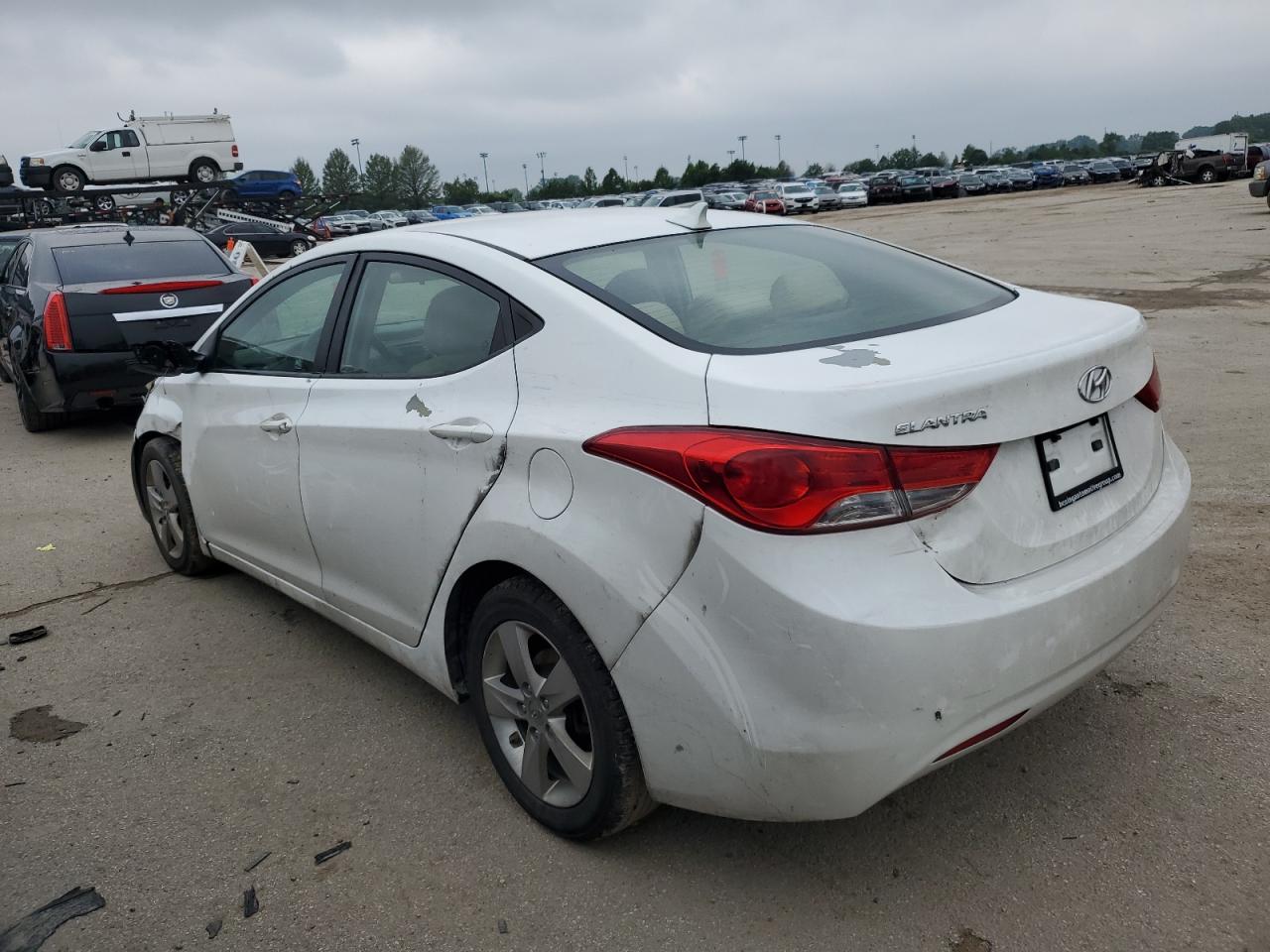 2013 Hyundai Elantra Gls vin: 5NPDH4AE6DH363147