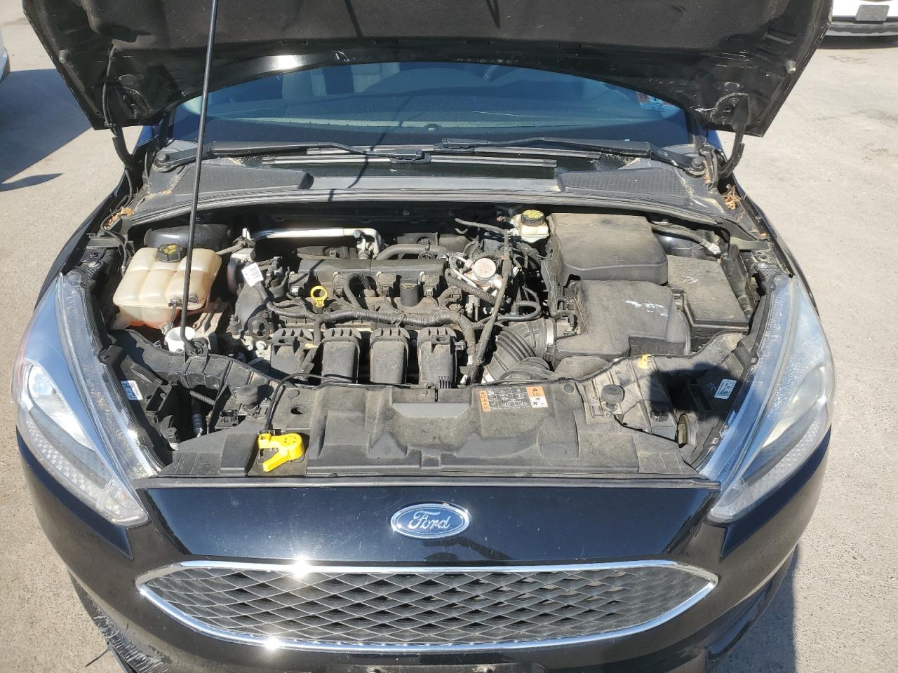 1FADP3F23HL293805 2017 Ford Focus Se