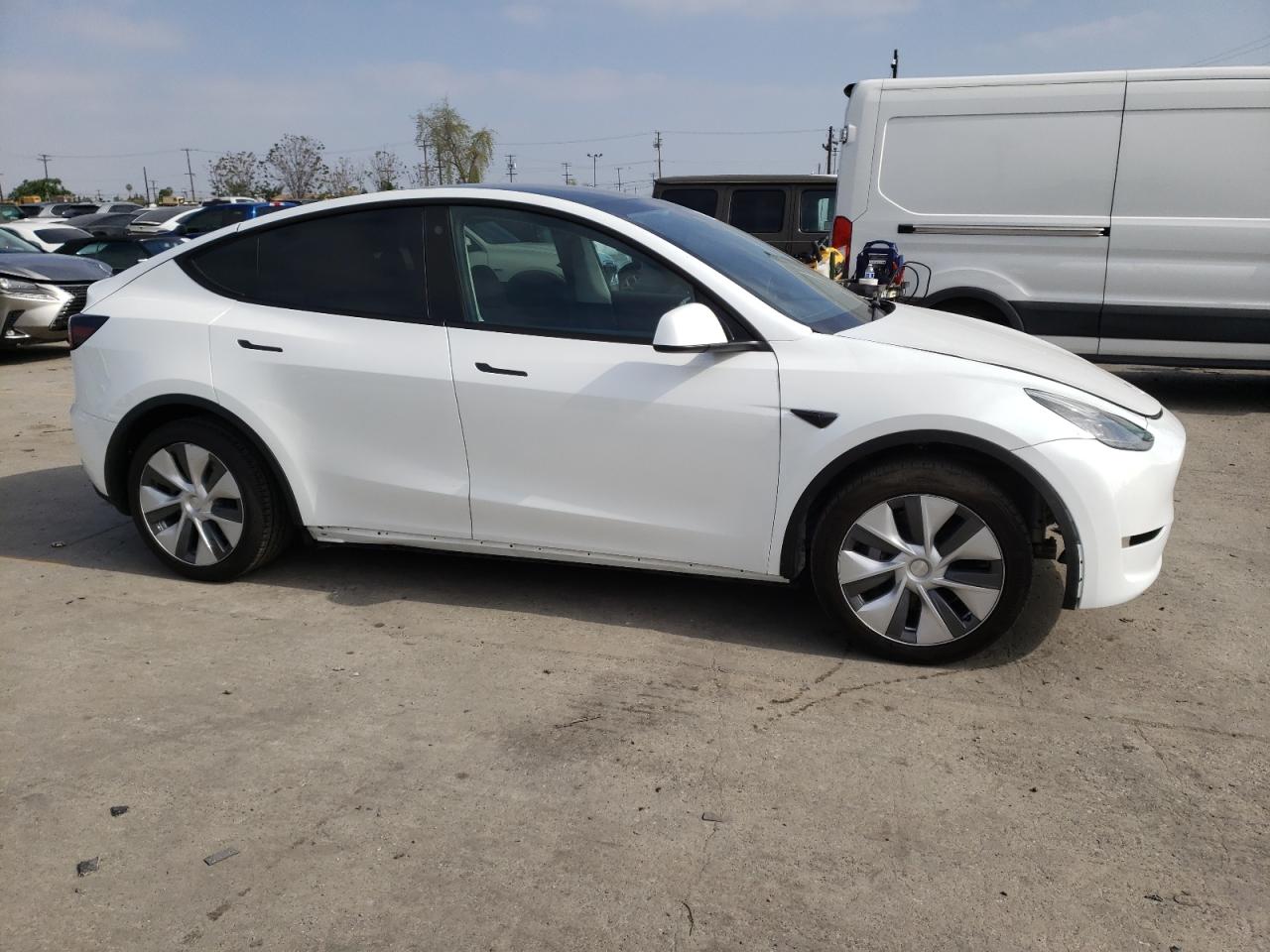 7SAYGDEE2PA037749 2023 Tesla Model Y