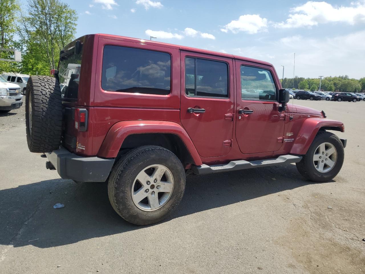 1C4BJWEG2CL128354 2012 Jeep Wrangler Unlimited Sahara