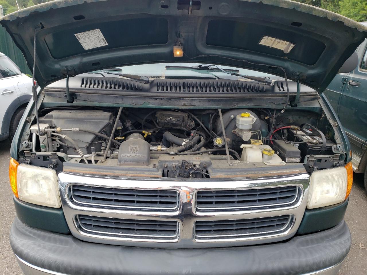 2B5WB25Z8WK158027 1998 Dodge Ram Wagon B2500