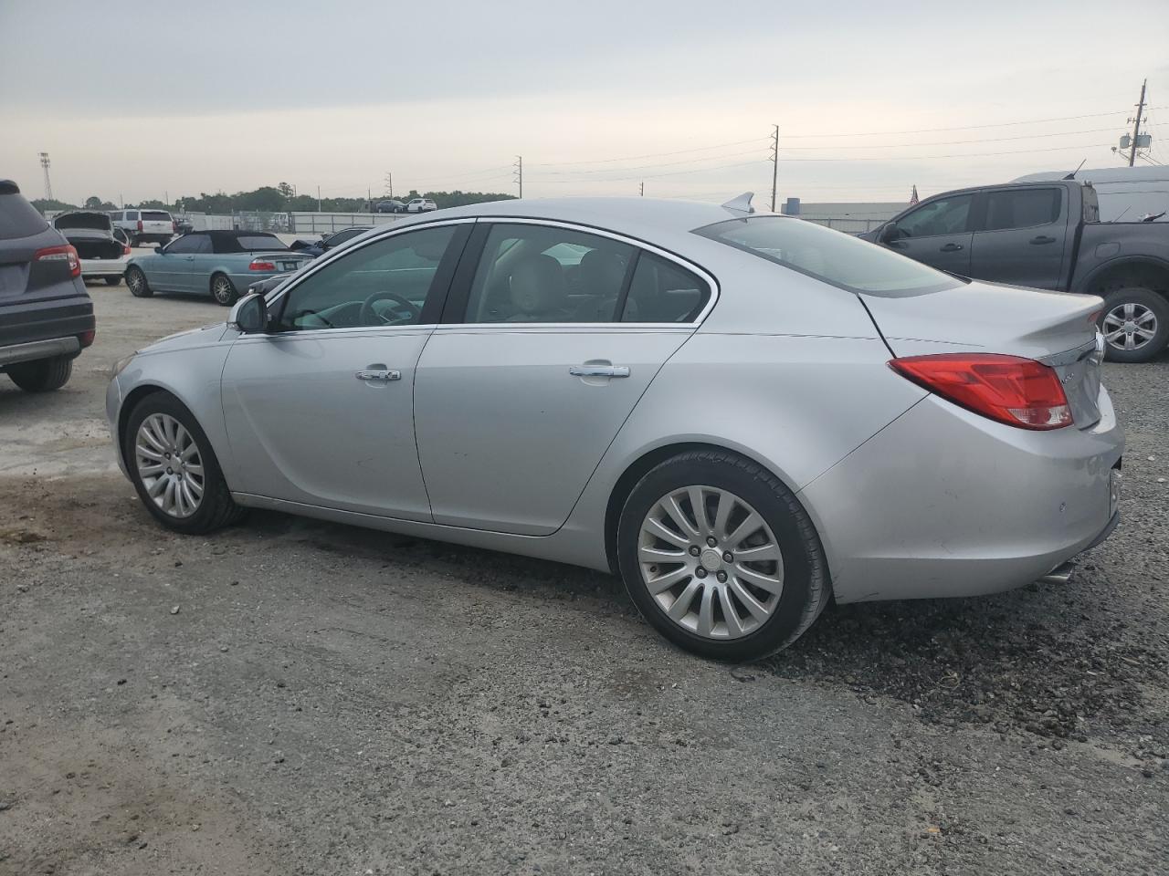 2G4GT5GV8C9120073 2012 Buick Regal Premium