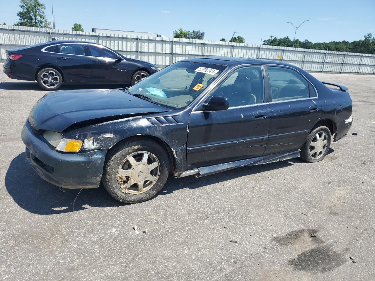 1HGCD5562TA056582 1996 Honda Accord Ex