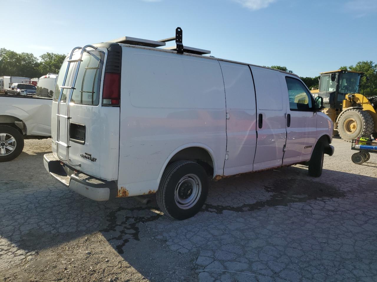 1GCGG25R721177106 2002 Chevrolet Express G2500