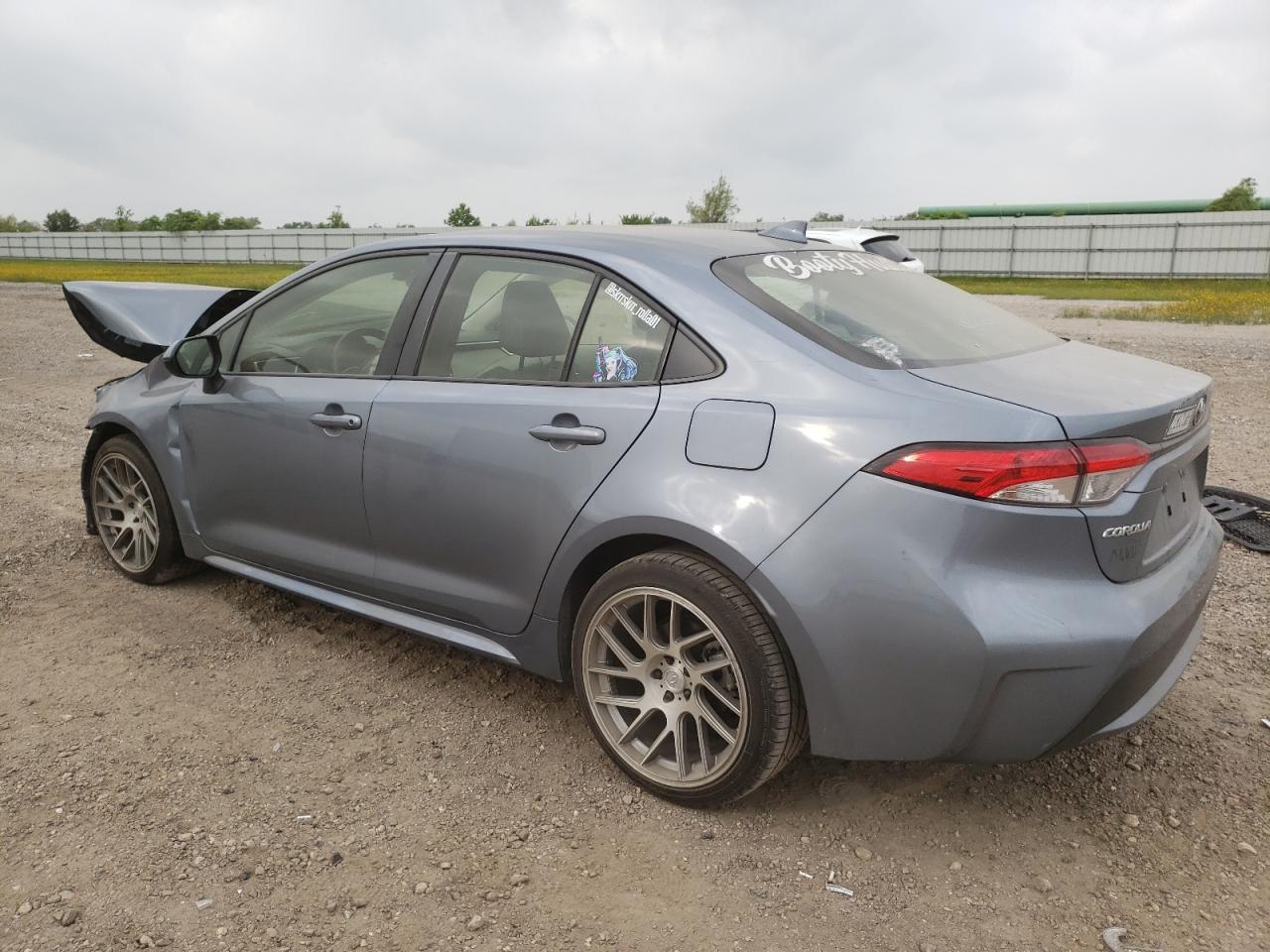 2020 Toyota Corolla Le vin: JTDEPRAE4LJ116364