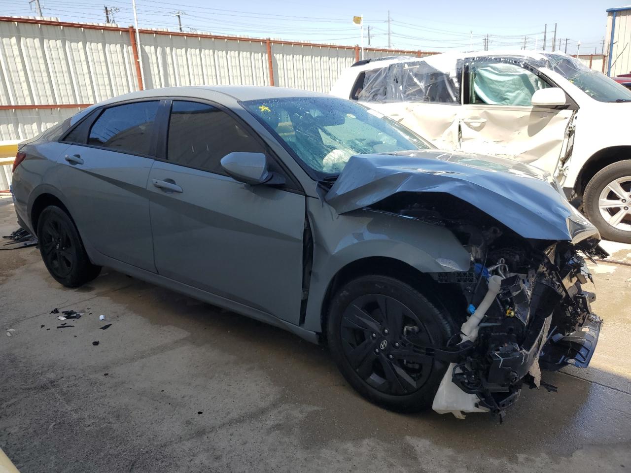 2021 Hyundai Elantra Sel vin: KMHLM4AG2MU070128