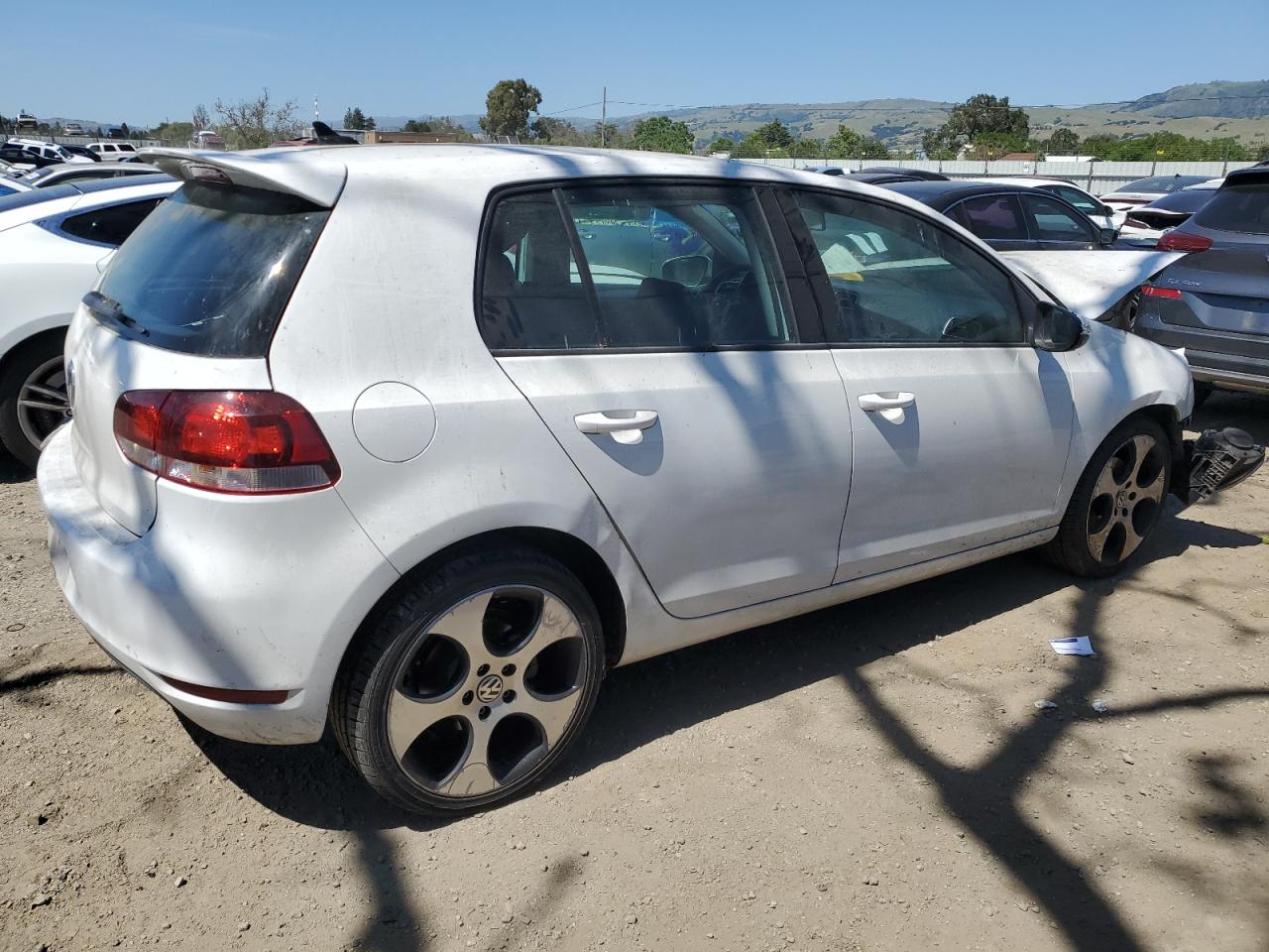 2012 Volkswagen Golf vin: WVWDB7AJXCW015330