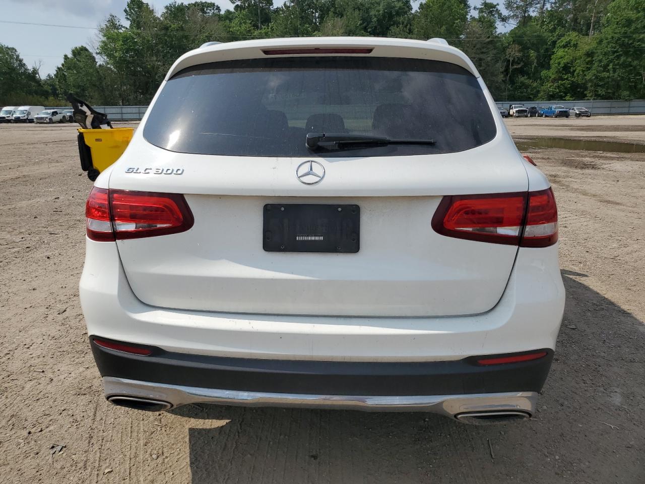 WDC0G4JB7HF133070 2017 Mercedes-Benz Glc 300