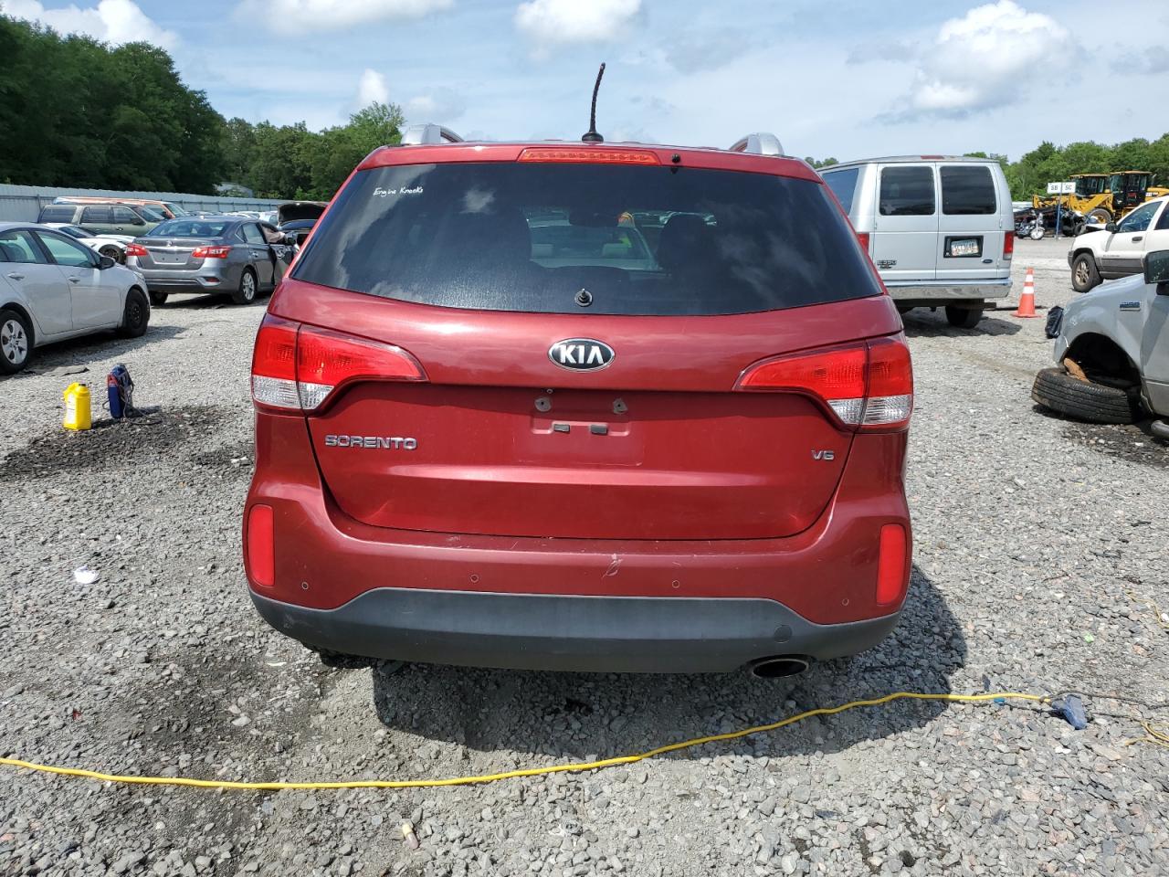 5XYKT4A72FG630270 2015 Kia Sorento Lx