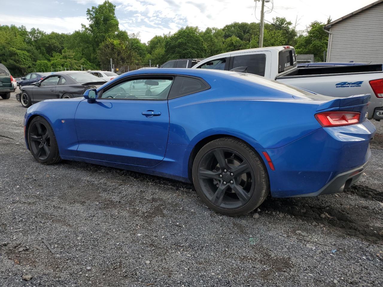 1G1FB1RX0J0105416 2018 Chevrolet Camaro Lt