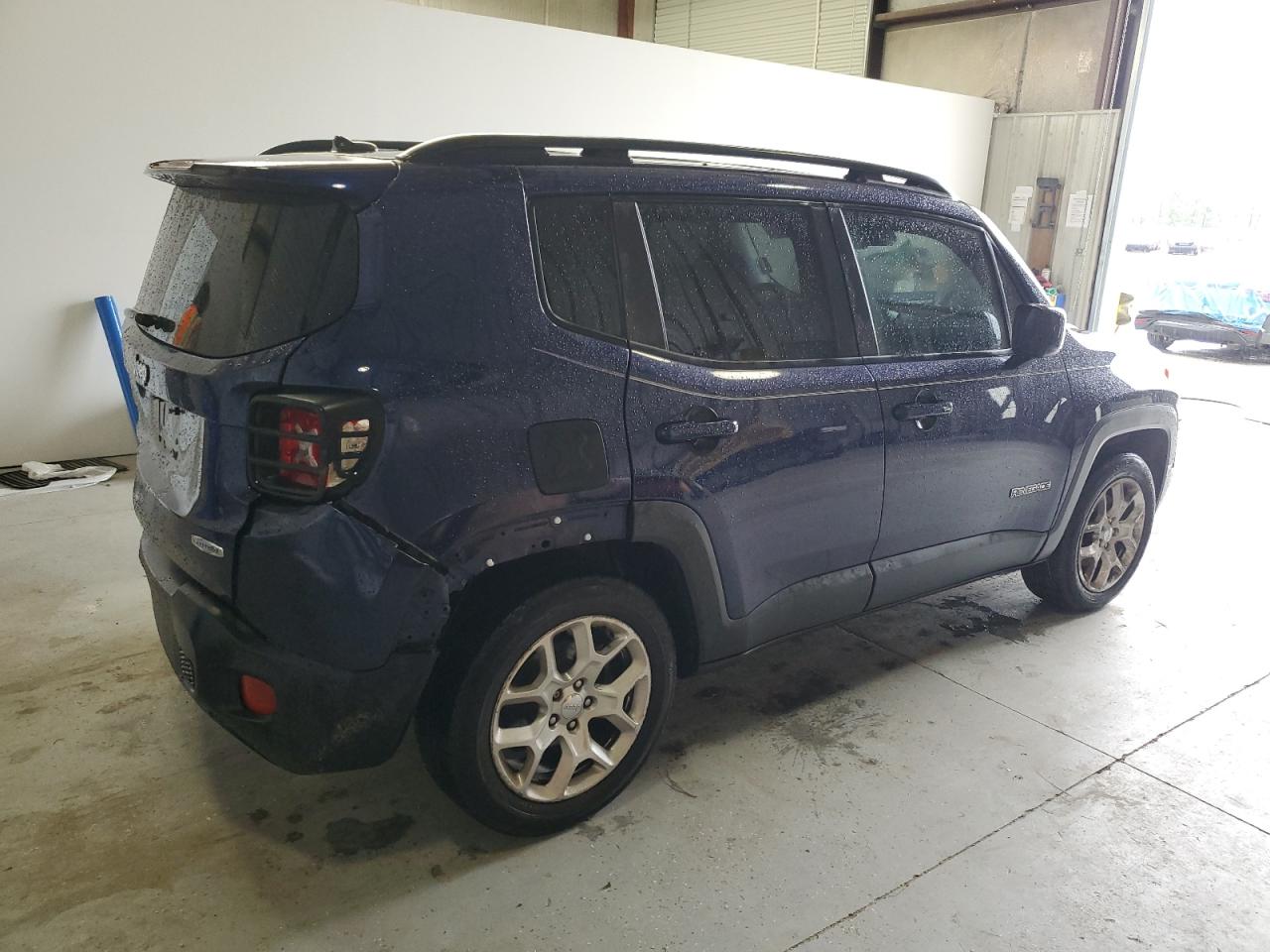 ZACCJABTXGPE14480 2016 Jeep Renegade Latitude