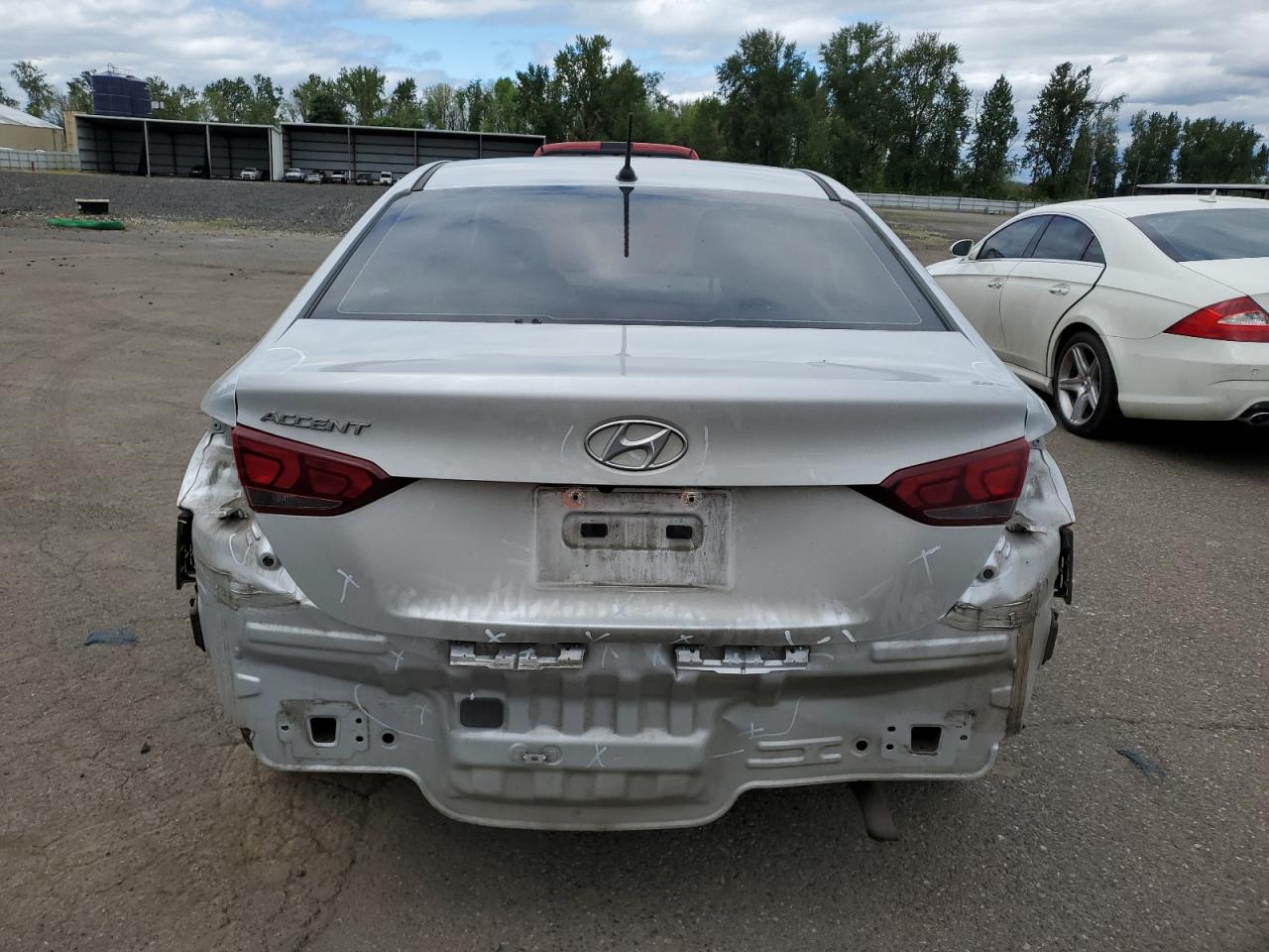 3KPC24A61LE122444 2020 Hyundai Accent Se