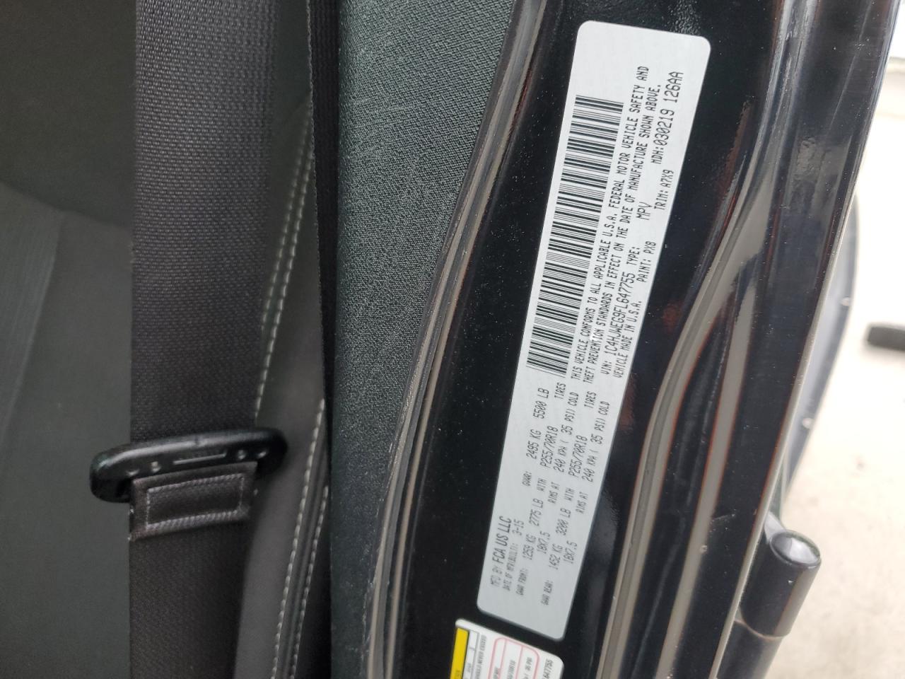 1C4HJWEG9FL647755 2015 Jeep Wrangler Unlimited Sahara