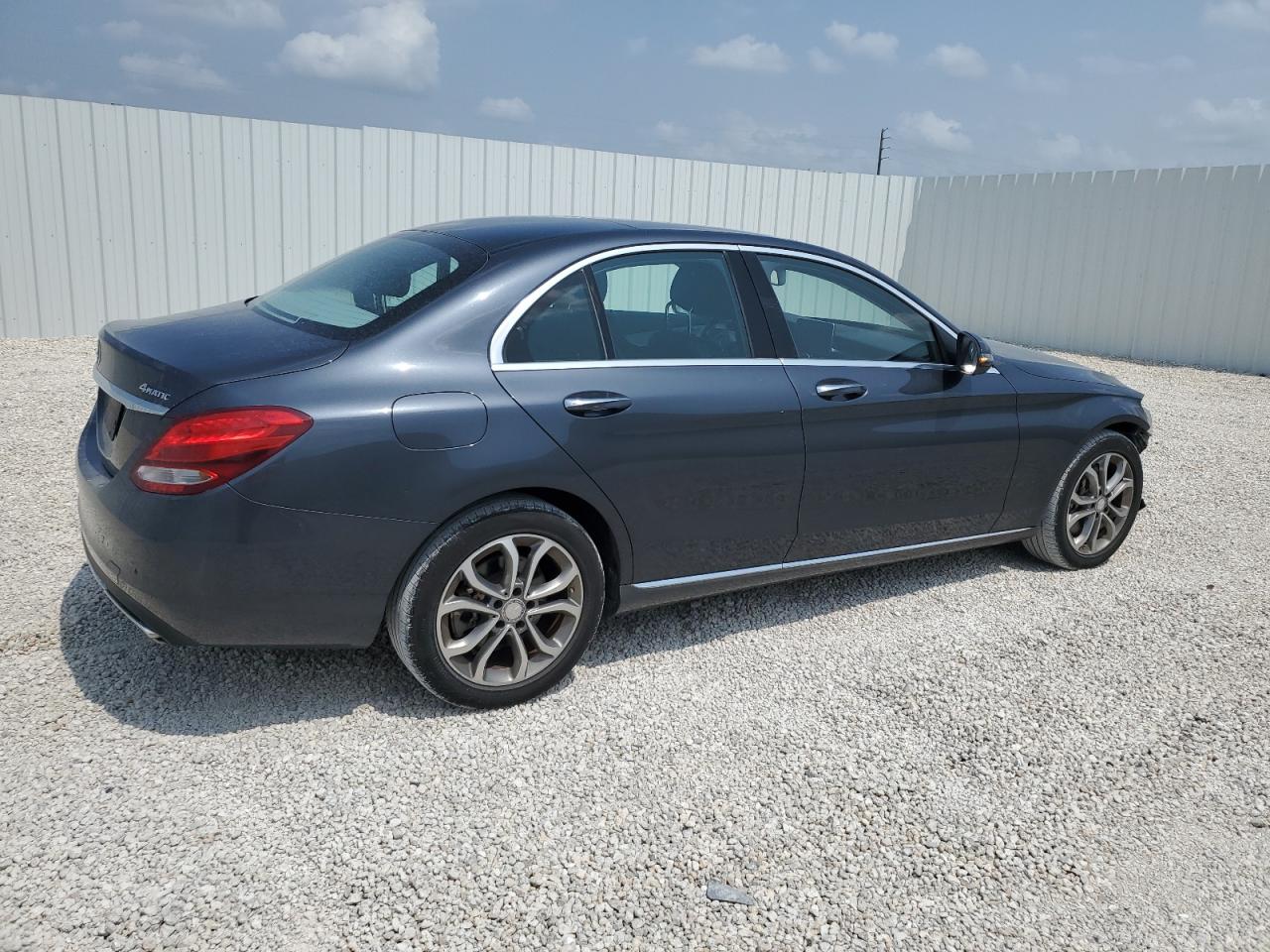 55SWF4KB0GU118798 2016 Mercedes-Benz C 300 4Matic