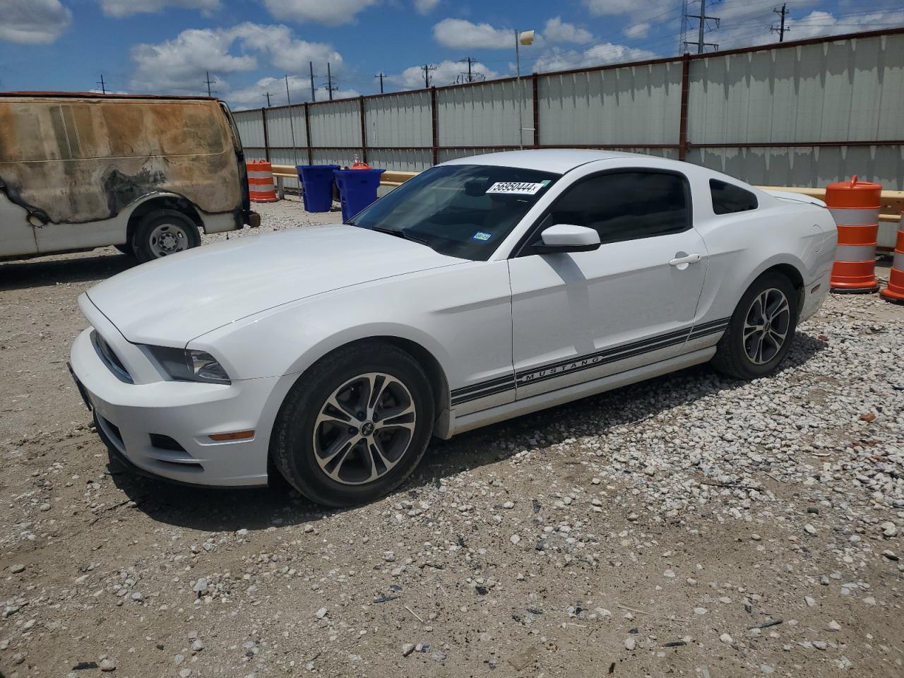 2014 Ford Mustang vin: 1ZVBP8AM8E5240389