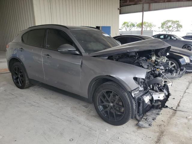 VIN ZASPAJAN3K7C51138 2019 Alfa Romeo Stelvio no.4