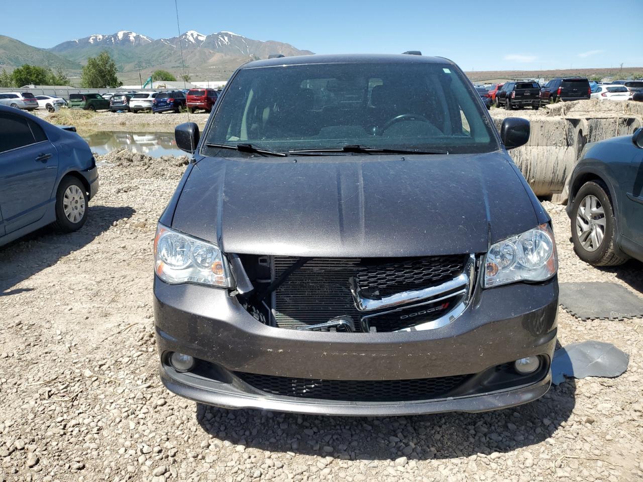 2C4RDGCGXLR169028 2020 Dodge Grand Caravan Sxt