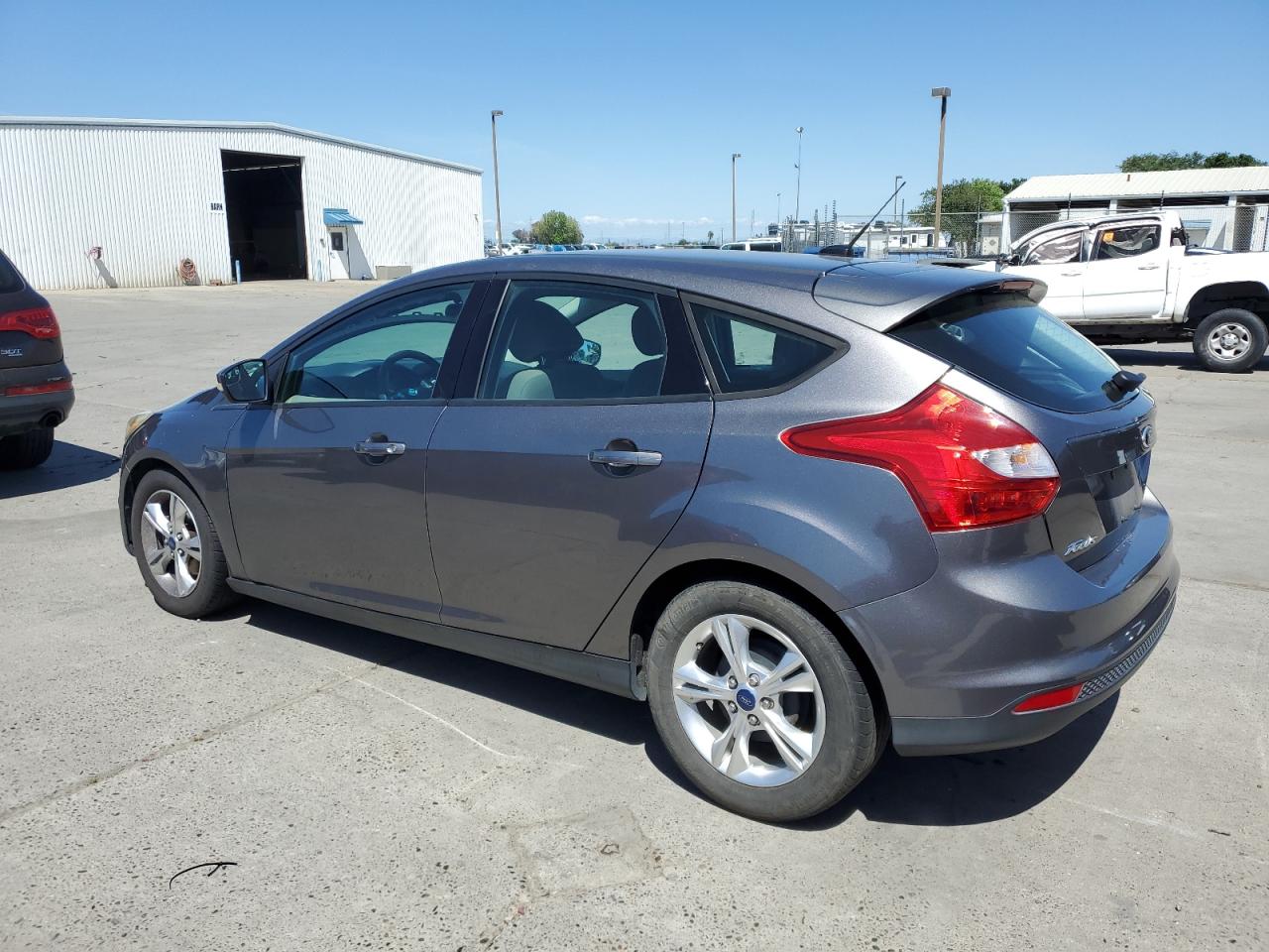 2014 Ford Focus Se vin: 1FADP3K25EL317328