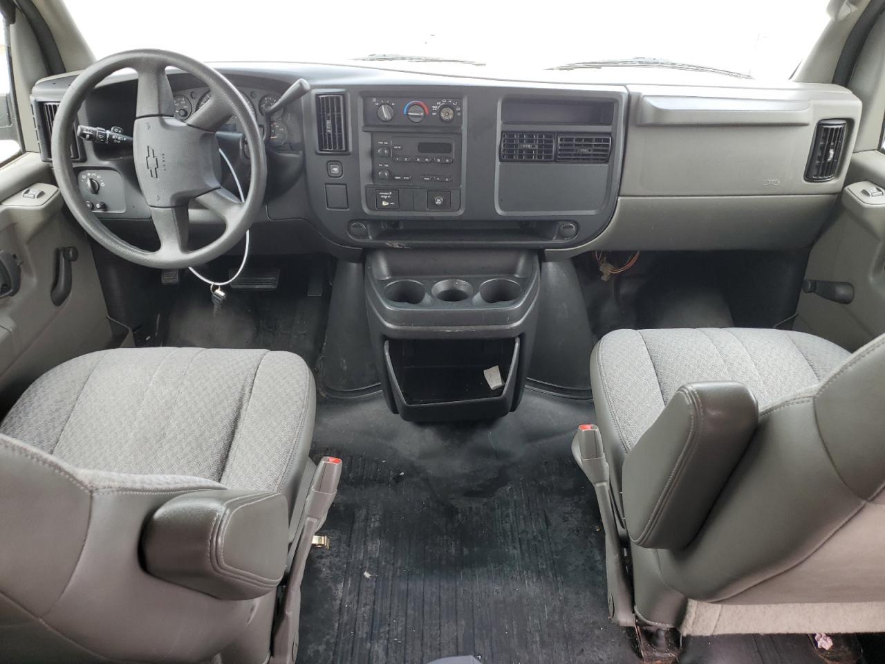 1GAHG39U271227242 2007 Chevrolet Express G3500