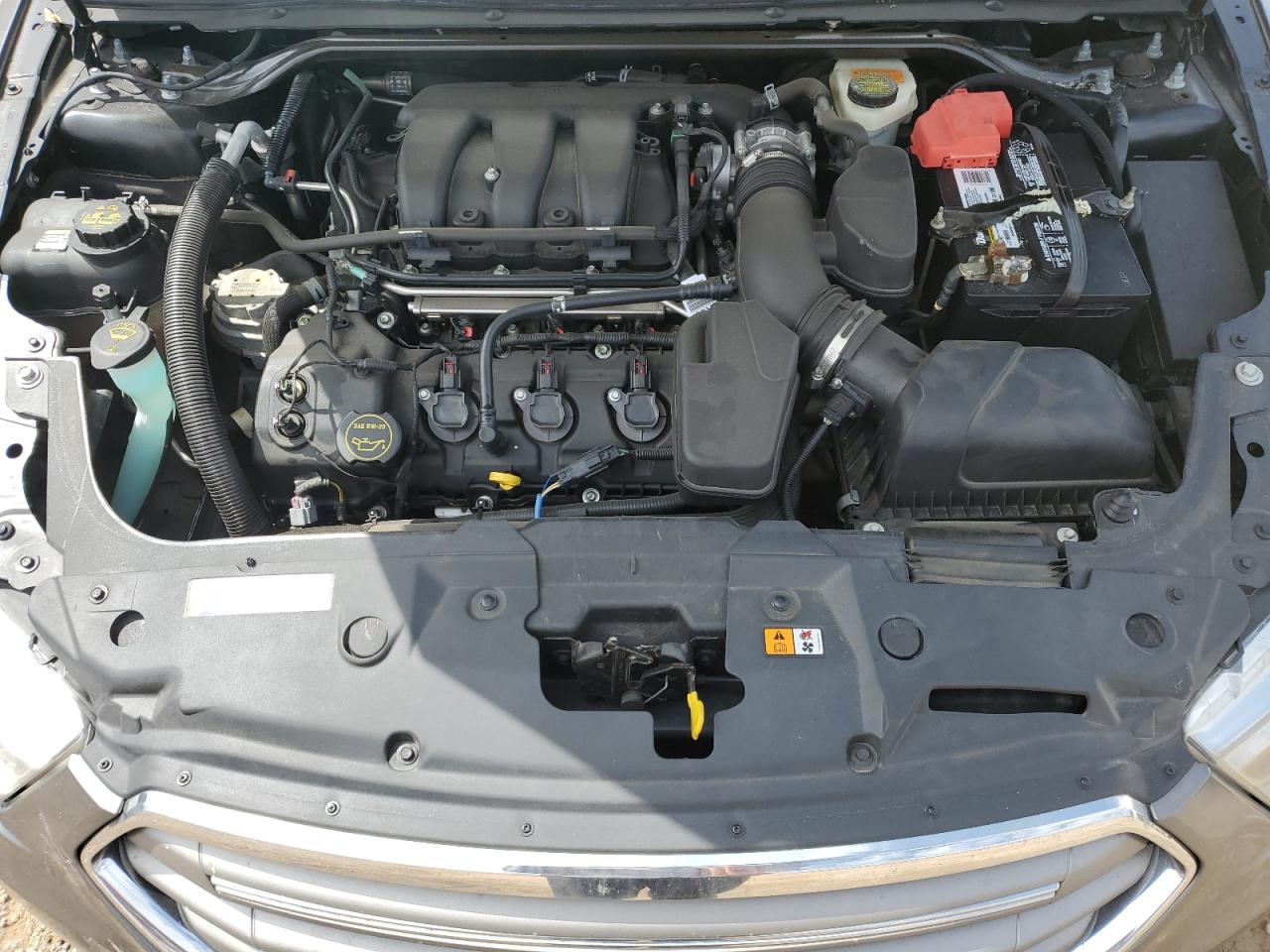 1FAHP2E80EG157332 2014 Ford Taurus Sel