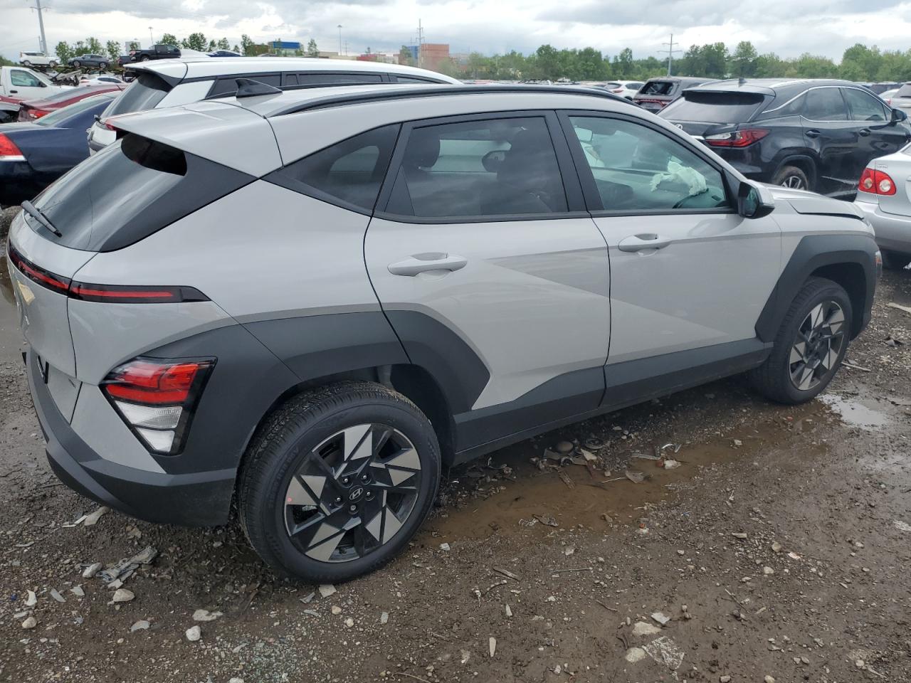 2024 Hyundai Kona Sel vin: KM8HCCAB5RU095281