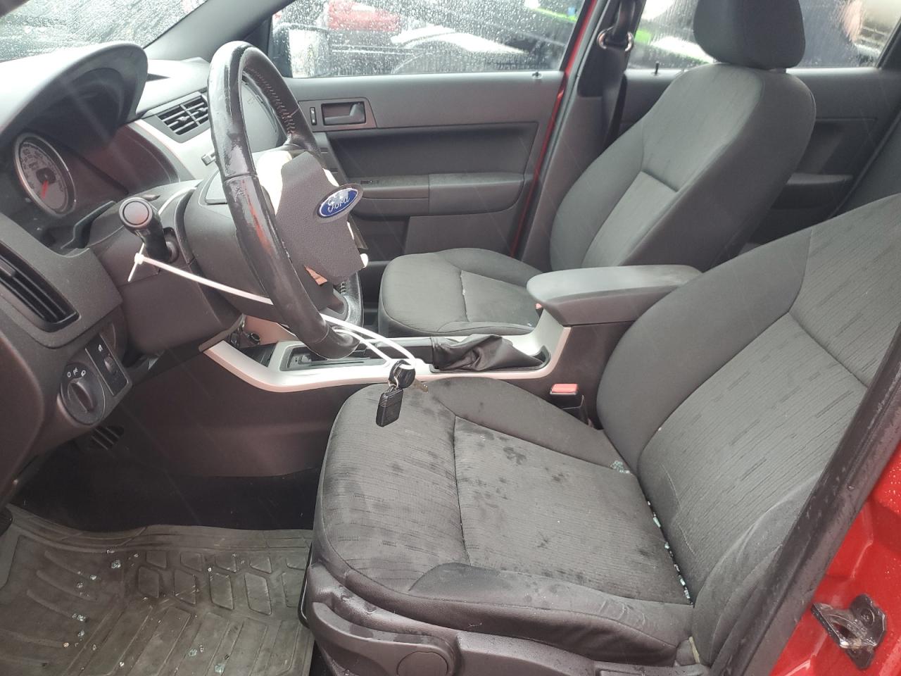 1FAHP3FN7AW144765 2010 Ford Focus Se