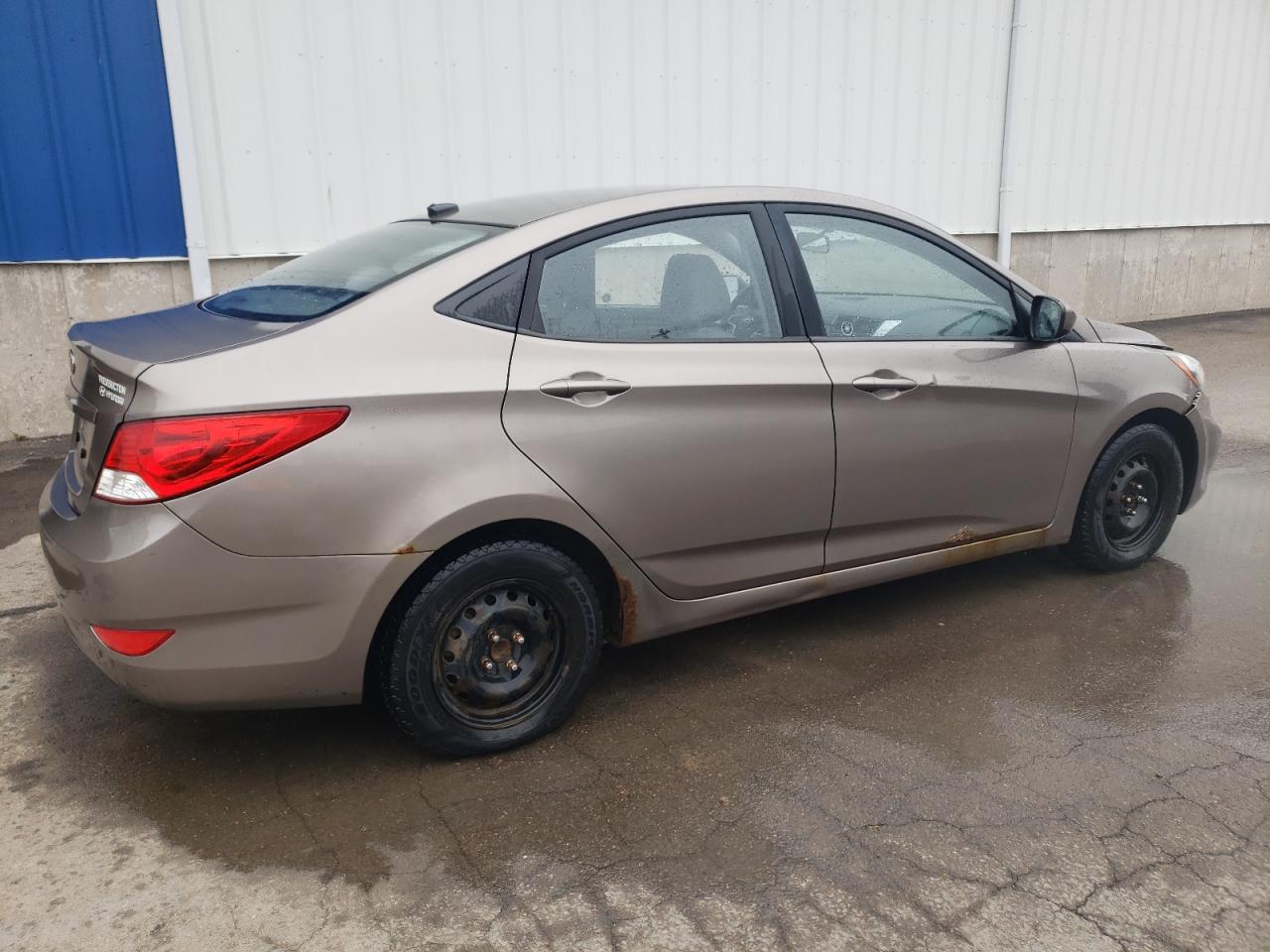 2012 Hyundai Accent Gls vin: KMHCT4AE6CU158406