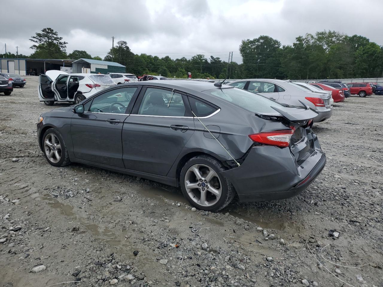 3FA6P0H72FR273589 2015 Ford Fusion Se