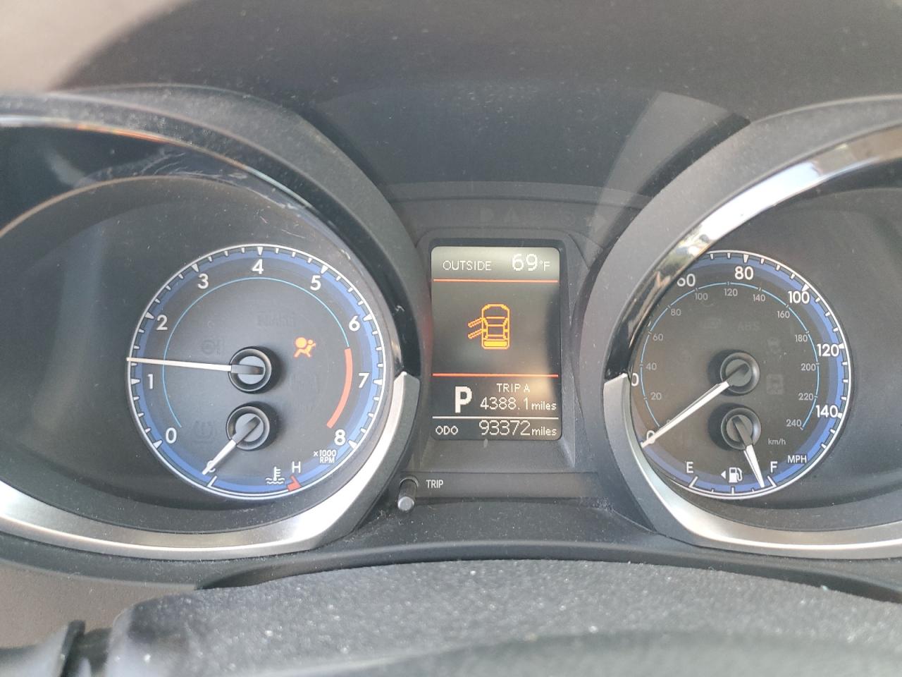 5YFBURHEXEP097898 2014 Toyota Corolla L